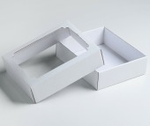 Коробка сборная без печати 18х15х5см с окном